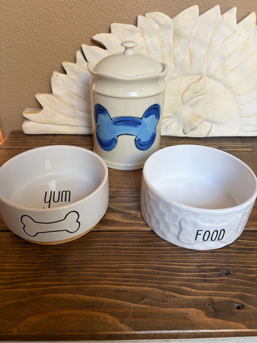 Top Paw Dog Dish White and Black Vintage Pottery Dog Treat Container with Lid